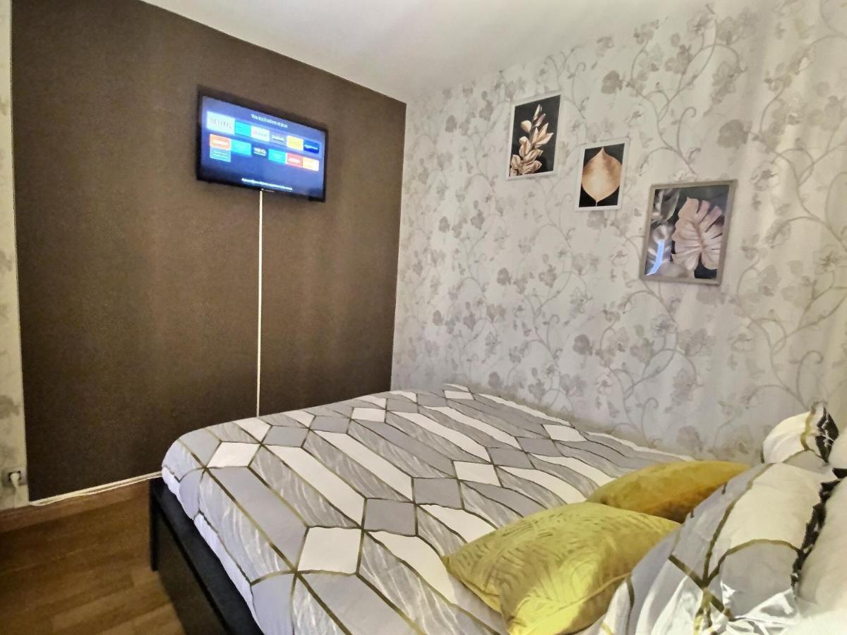 Apartament Parking & 100M2 En Plein Centre Ville Reims Zewnętrze zdjęcie